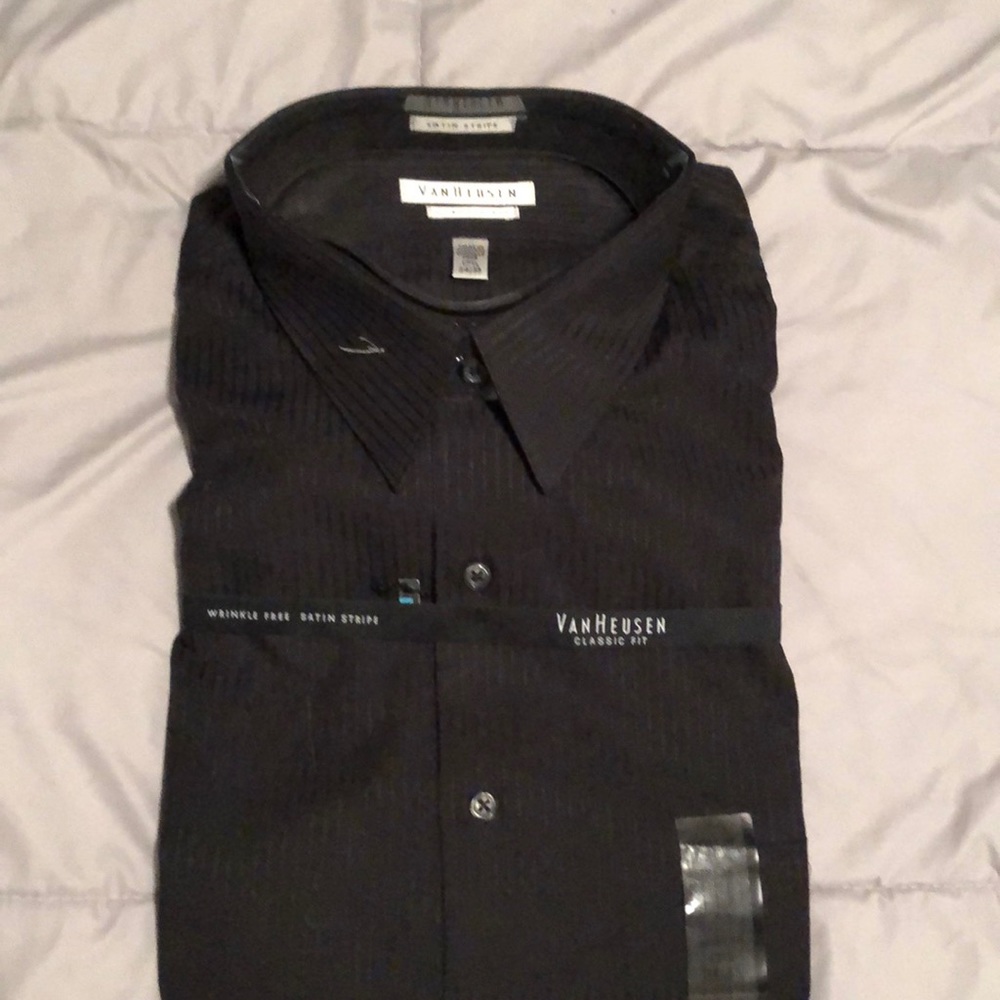 Van Heusen dress shirt